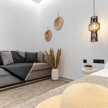 Summer Times * Naxos City