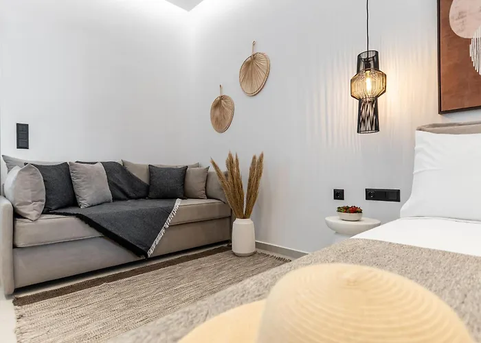 Summer Times Studios * Naxos City