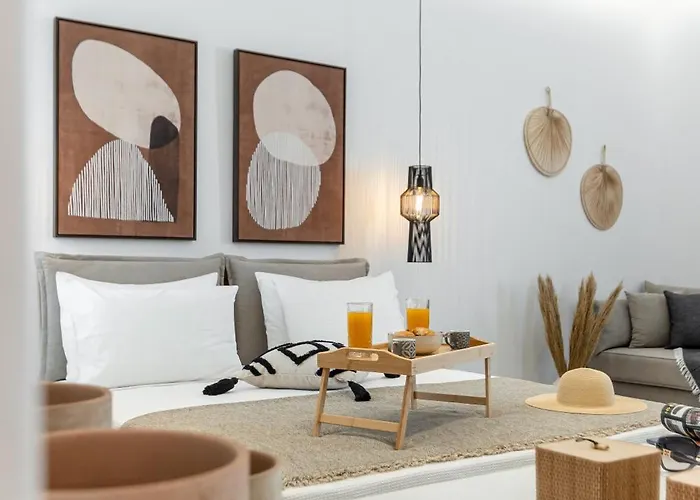 Summer Times Studios * Naxos City